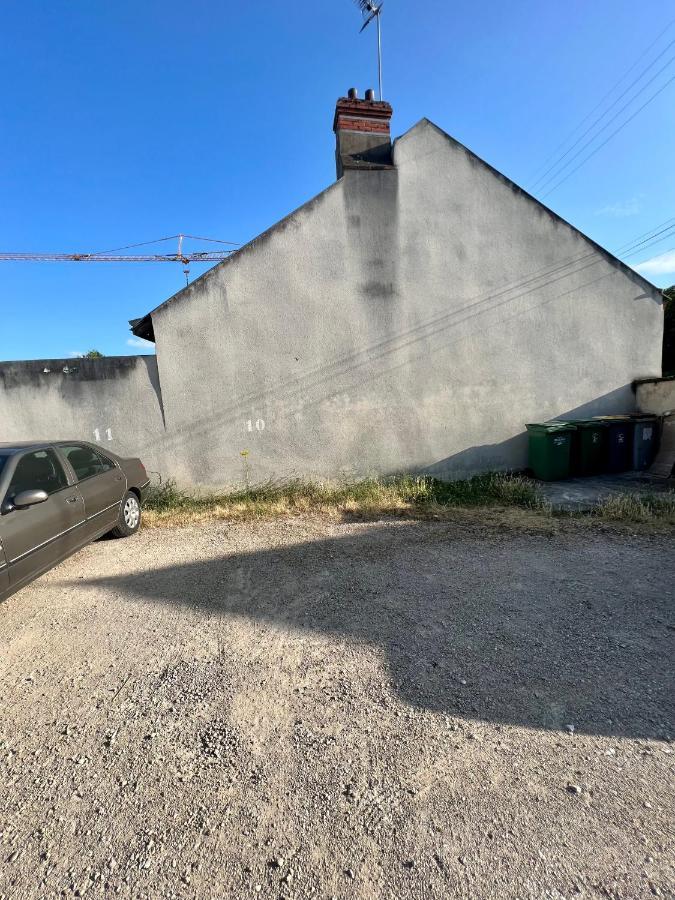 Bel Appartement Lumineux 35M2, Bord De Loire Saint-Jean-le-Blanc Exteriör bild